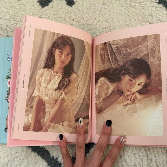 WJSN NEVERLAND ALBUM SET - Picture 3 of 3